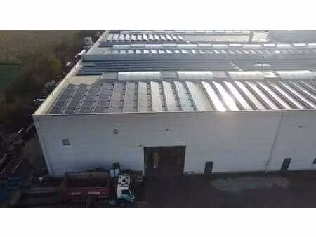 immeuble hall industriel avec bureaux