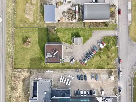 local commercial à louer