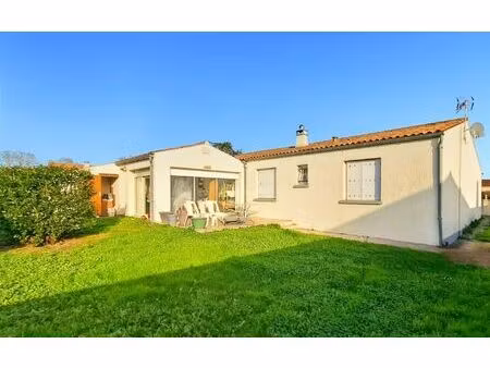 maison sainte-soulle m² t-4 à vendre  307 400 €