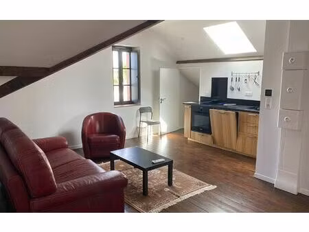 location appartement  m² t-2 à castres  495 €