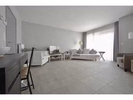 appartement récent | 1 chambre avec terrasse