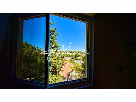 vente appartement 5 pièces 136 m² à montpellier (34000)  330 000 €