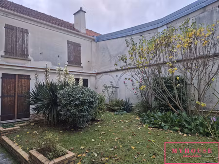 'quartier dampierre' 2 pieces 51m2