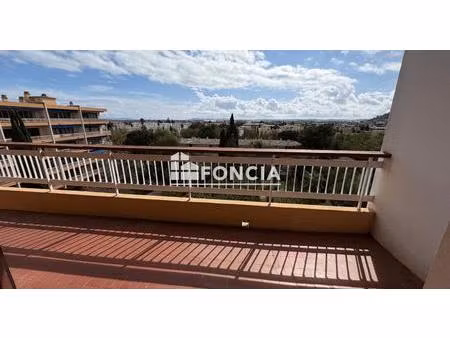 exclusivite dernier etage centre-ville vue mer