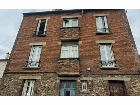 location appartement  m² t-1 à aubervilliers  554 €