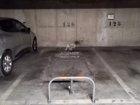 parking couvert houilles