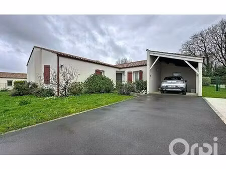 maison bois-de-céné 125 m² t-5 à vendre  317 000 €