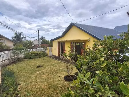 a louer - maison à rénover à usage professionnel - ravine sèche/etang salé
