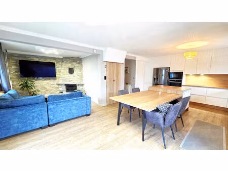 vente maison 4 pièces 100 m² scionzier (74950)