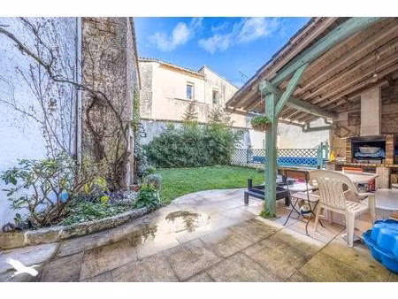 vente maison 7 pièces 142 m² melle (79500)