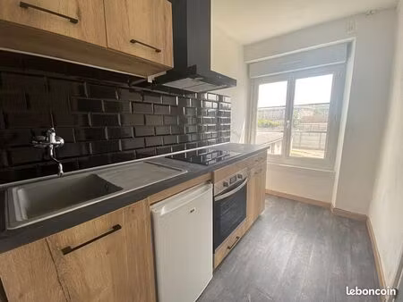 studio 1 pièce 23 m²