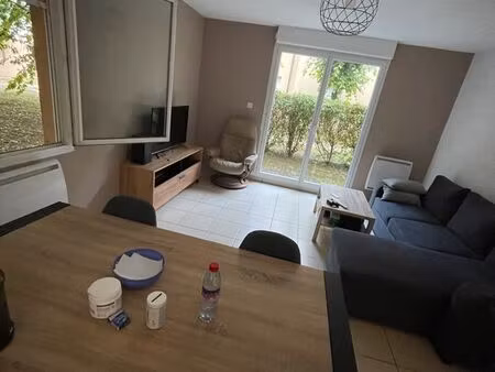 t2 rdc avec terrasse