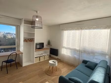 studio / t1 meublé – bourran – parking