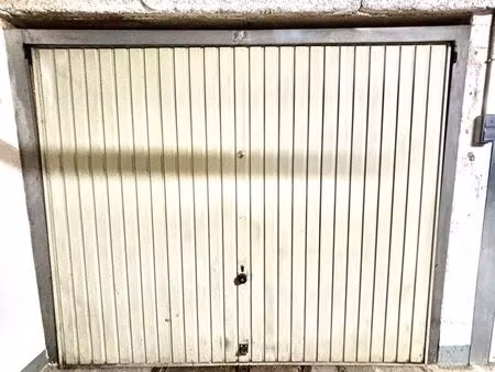 garage quartier shopping promenade