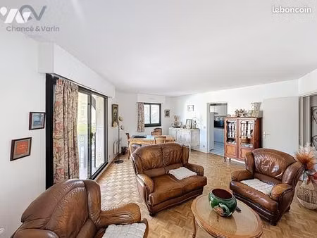 appartement 3 pièces 73 m²