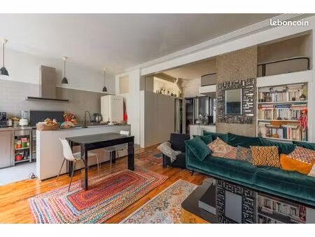 montmartre - loft atypique avec accès indépendant- usage mixte