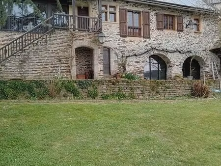 charmante maison à estaing
