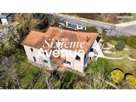 maison 10 pièces 179 m²