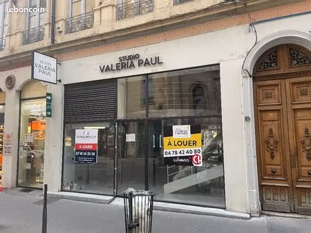 local commercial 55 m²