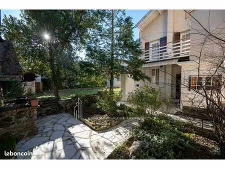 maison 6 pièces 144 m²