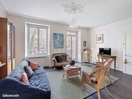 appartement 3 pièces 85 m²