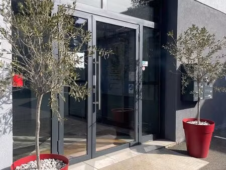 locaux / bureaux esprit