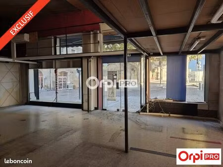 local commercial 276 m²