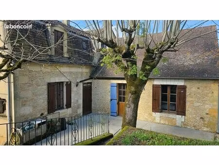 maison 8 pièces 95 m²