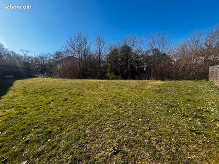 terrain de 525 m² dans un bel environnement - seloncourt
