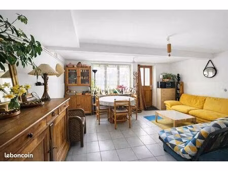 appartement 3 pièces 65 m²