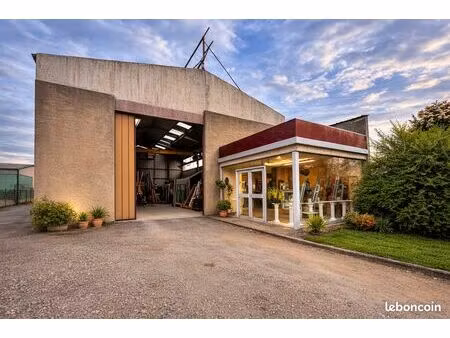 à vendre – bâtiment professionnel