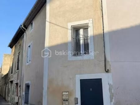 immeuble 6 pièces 80 m²