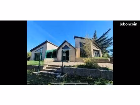 bar restaurant à louer gérance