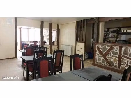 local commercial 400 m² libre