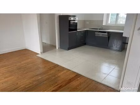 à louer  t3  57m2 à l’année