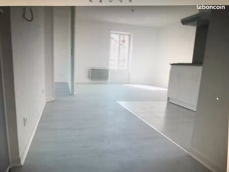 a loué t2 état neuf