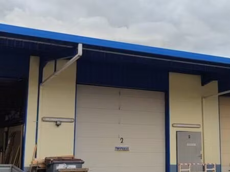 location surface de stockage