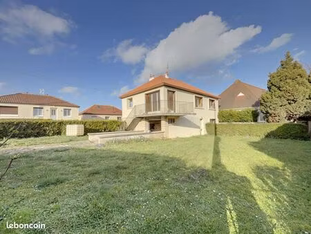 maison t5 avec travaux à herouville saint clair montmorency/le bourg