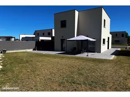 maison 6 pièces 135 m²