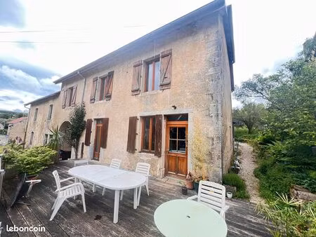 maison 7 pièces 172 m²