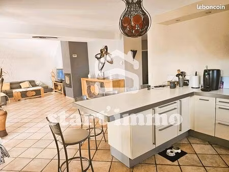 maison 6 pièces 188 m²