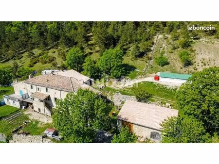 ferme 7 pièces 170 m²