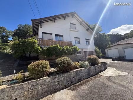 maison 5 pièces 121 m²