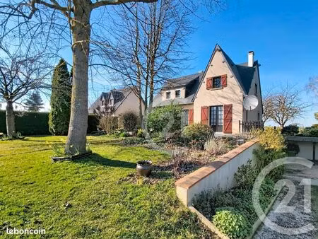 maison 6 pièces 133 m²