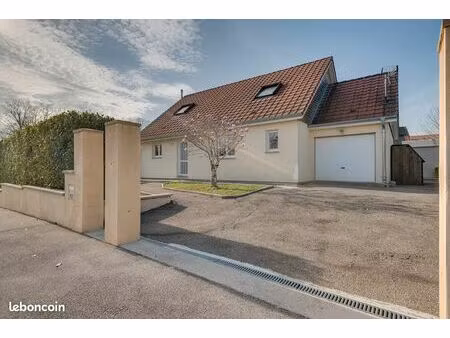 maison 6 pièces 130 m²