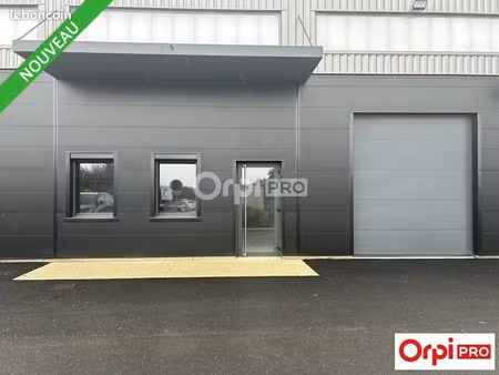 local d'activité 179 m²