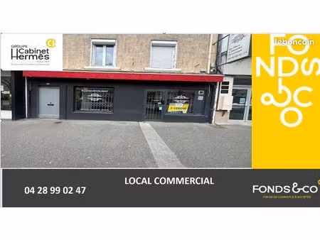 local pizzeria 33 m²