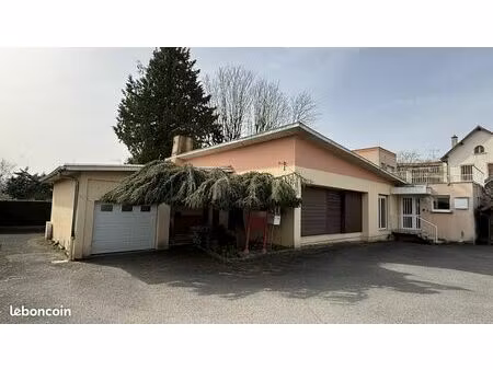 locaux professionnels 248 m² - sochaux