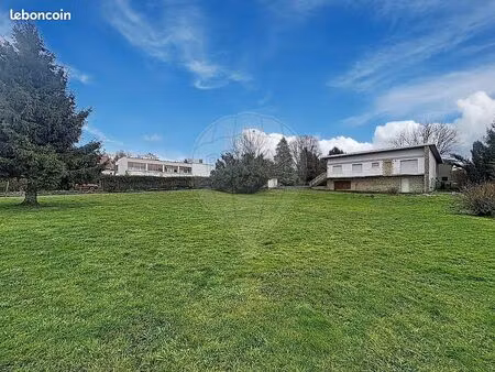 maison 8 pièces 180 m²