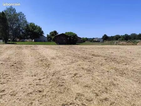 terrain 1 316 m² montpon menesterol